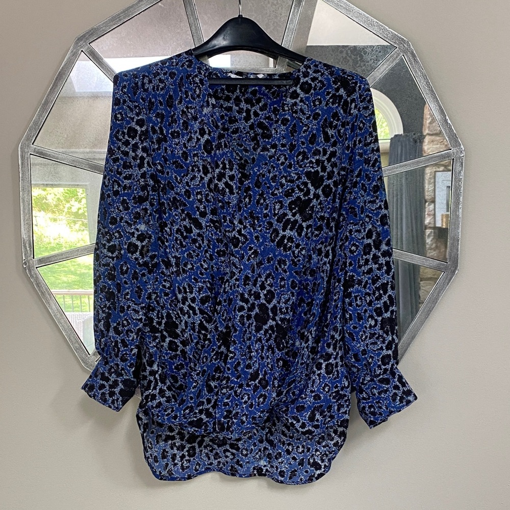 10 Crosby Derek Lam Blue and Black Leopard-Print Silk Blouse